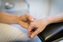 Moderne Medizin: Akupunktur - Behandlung in Pfullendorf
